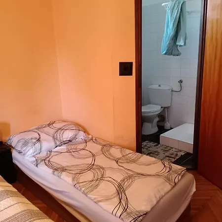 Szuzanna Fenyves Panzio 3*